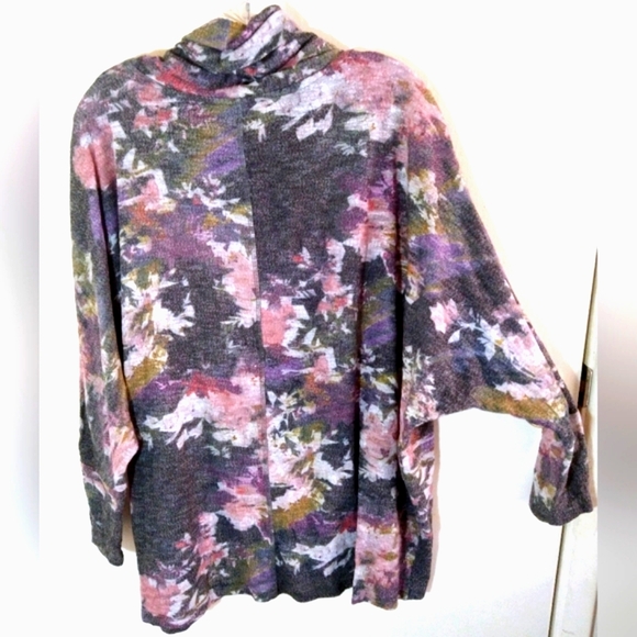PHILOSOPHY MISSES SIZE MED GRAY & MULTICOLOR FLORAL LIGHT KNIT COWL NECK NWOT - Picture 2 of 8